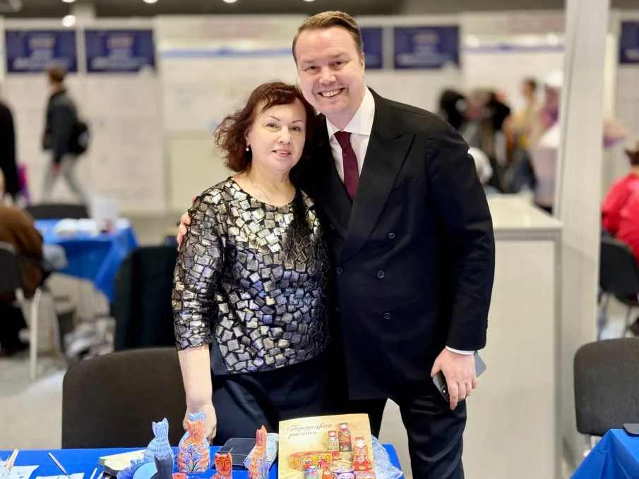 11 нижегородских предприятий народных художественных промыслов участвуют в выставке «Ладья. Зимняя сказка – 2025» в Москве