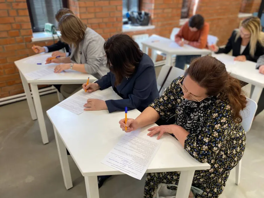 Более 400 нижегородских экскурсоводов и гидов-переводчиков успешно прошли профессиональную аттестацию