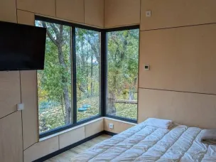 В Нижегородской области открыли еще два новых глэмпинга, построенных при государственной поддержке