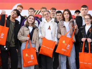 В День Победы нижегородские школьники и педагоги отправились в Республику Беларусь в рамках проекта «Уроки с путешествием. 80-летие Победы»